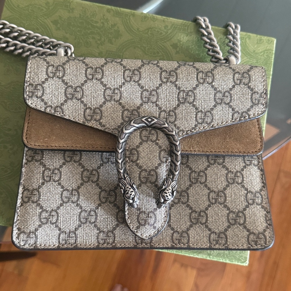 DIONYSUS SMALL
SHOULDER BAG Gucci Bag - Picture 10 of 17